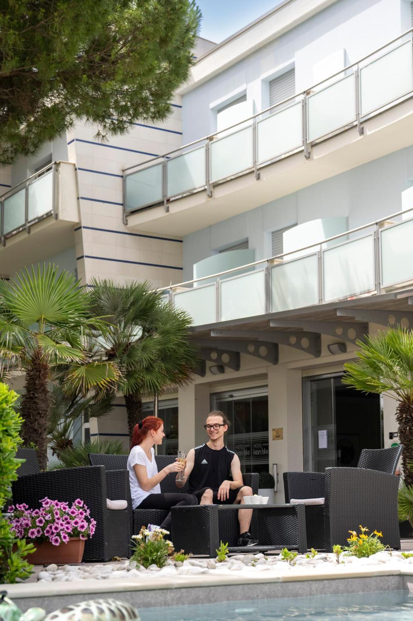 Hotel Kon Tiki Numana Exteriér fotografie